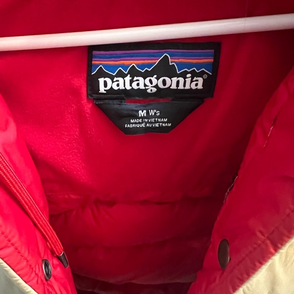 Patagonia Bivy Hooded Vest -womens - Picture 3 of 6